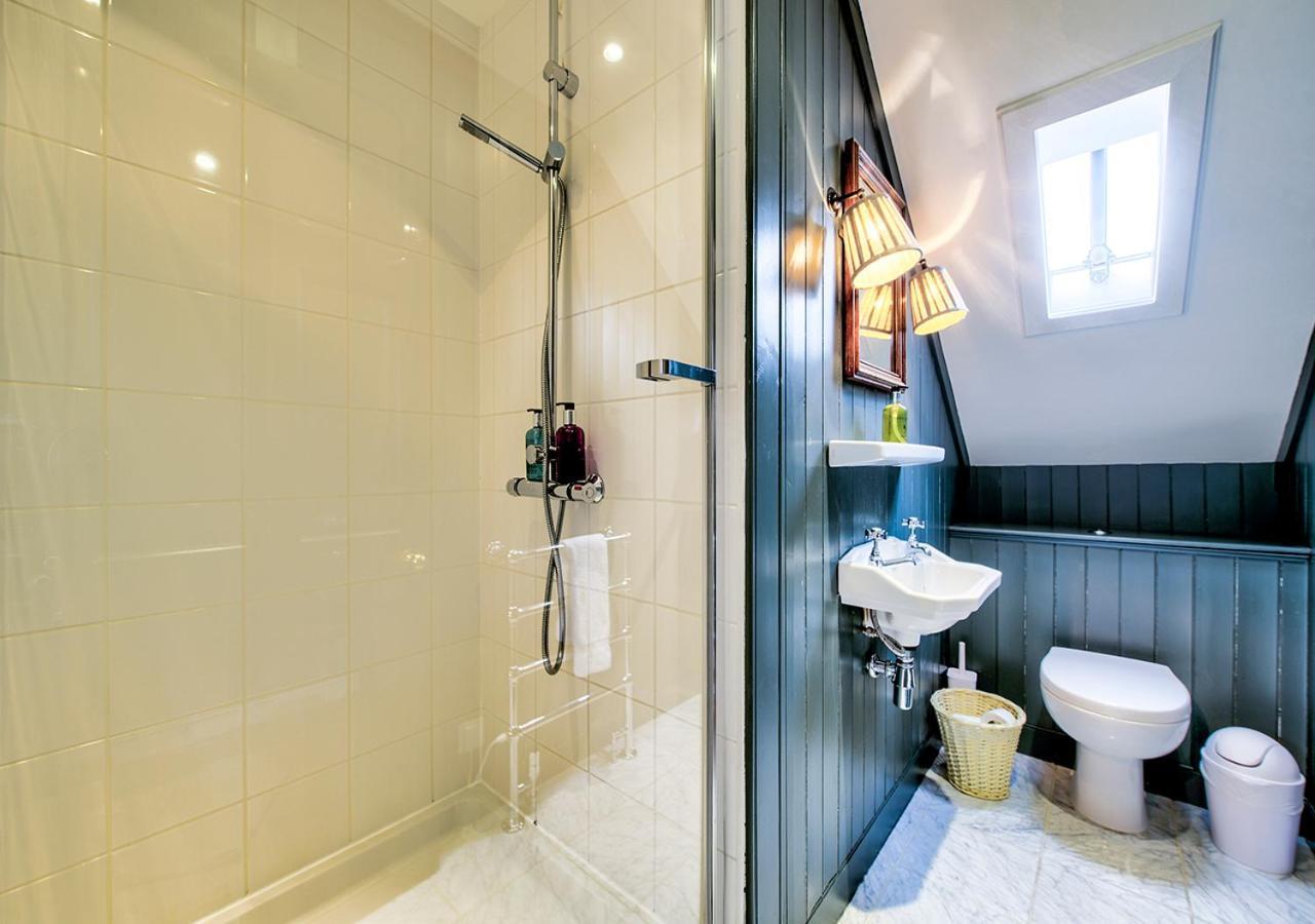 The Rock House - Main House Apartment Edinburgh Ngoại thất bức ảnh