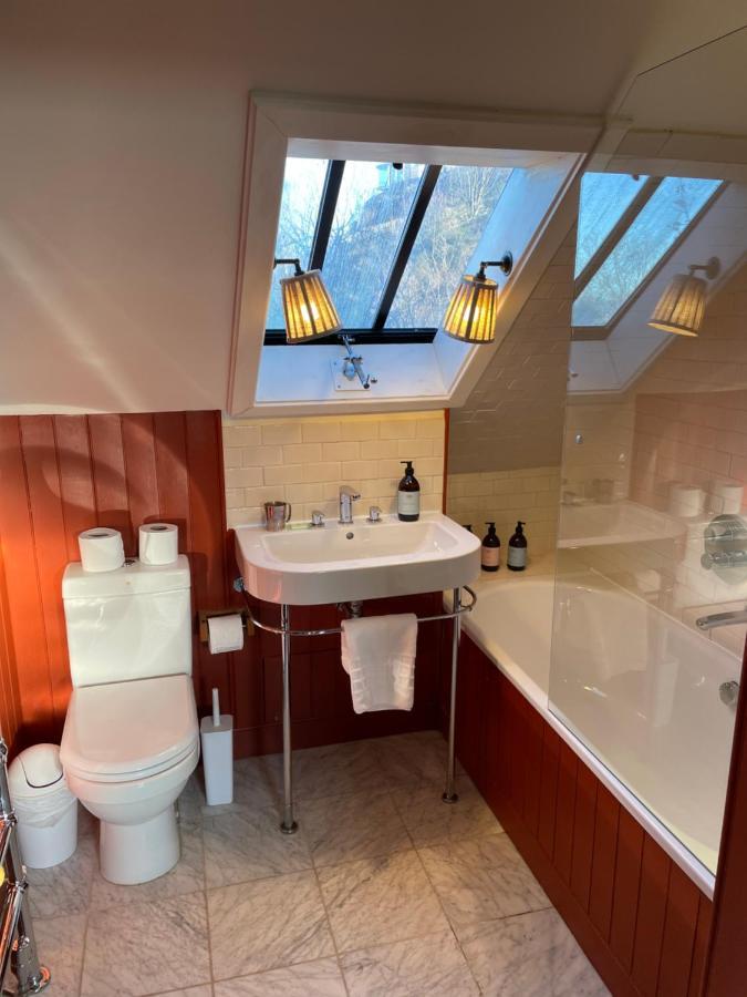 The Rock House - Main House Apartment Edinburgh Ngoại thất bức ảnh